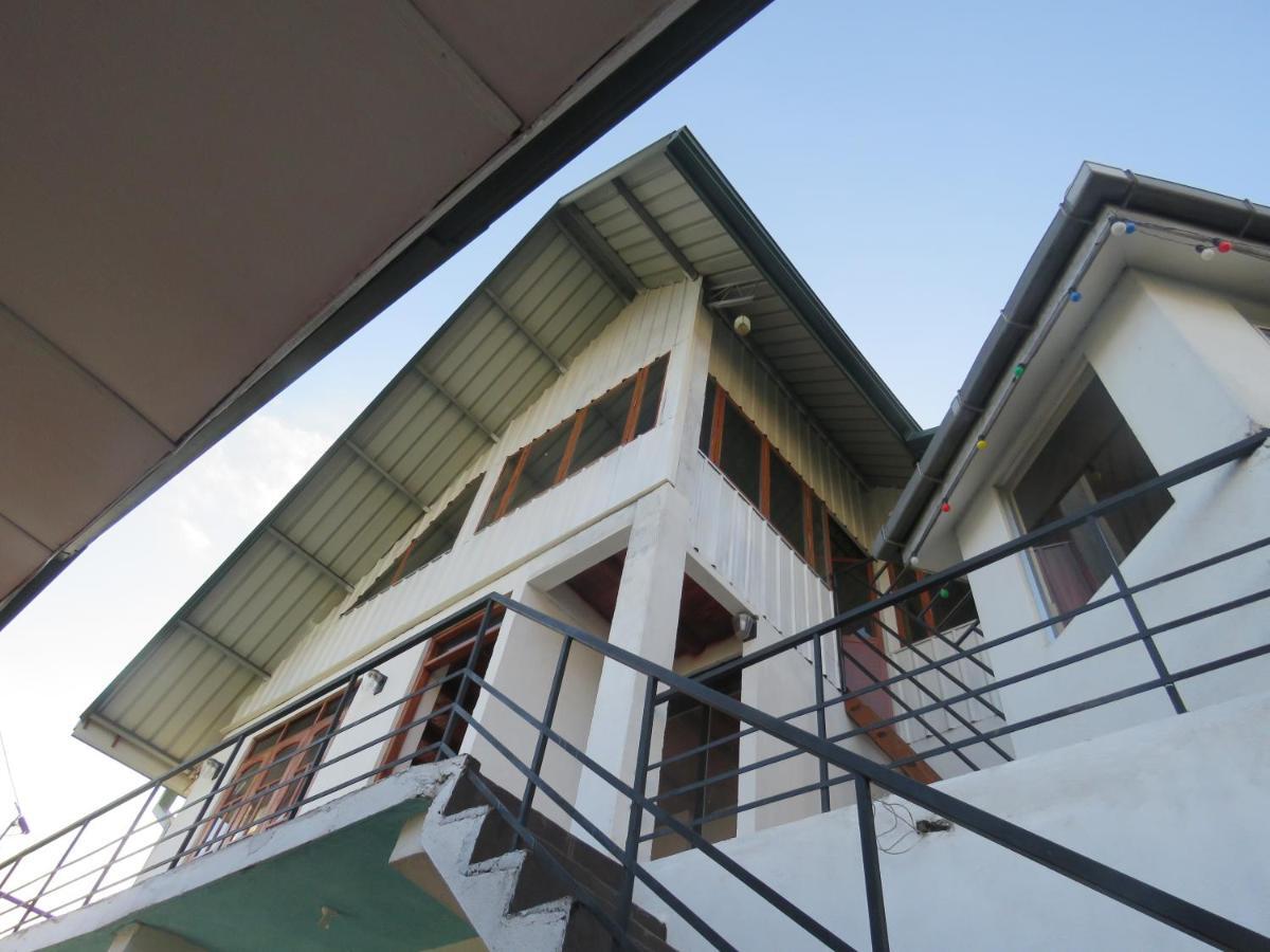 Dream Hill Homestay Nuwara Eliya Buitenkant foto